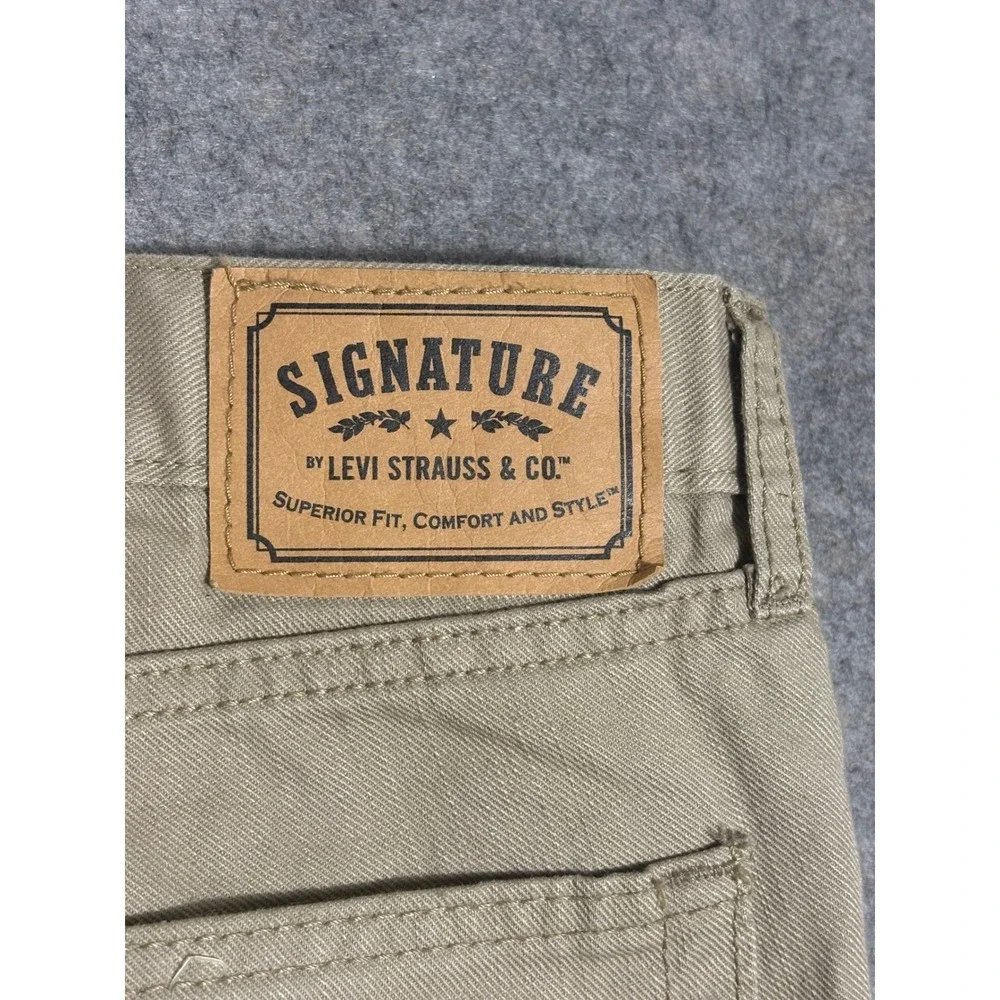 Signature by Levi Strauss Mens Straight Leg Khaki Tan Cotton Pants 42 x 26